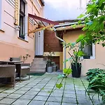 Zeiss House